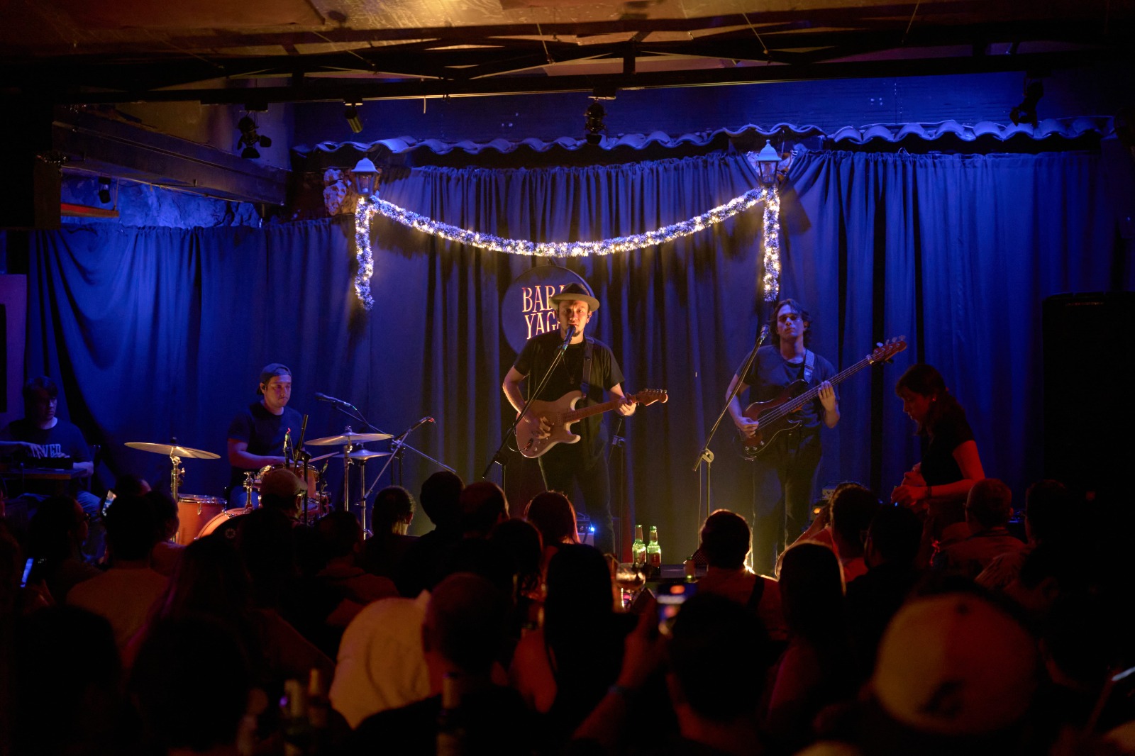 Ariel Tobo estrena su disco ‘Jet Lag’, un viaje orgánico con alma moderna