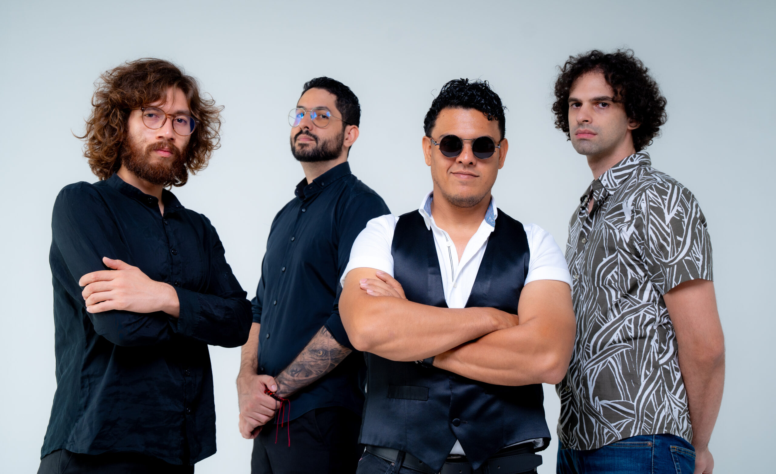 Del acordeón al riff: SINTENDENCIAS lleva «Manguito Biche» al universo del rock